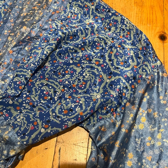 Blue Silky Kimono - Picture 6 of 13